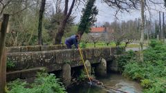 Trabajos de limpieza del ro Gafos a cargo de Vaipoloro