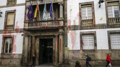 As est en la actualidad la fachada del pazo que alberga la sede de la Diputacin de Ourense