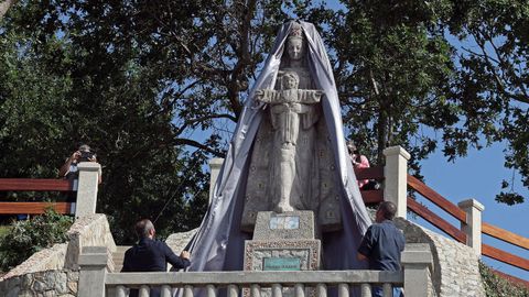 Acto de reposici�n de la escultura de Francisco Asorey de la Virxe da Guadalupe