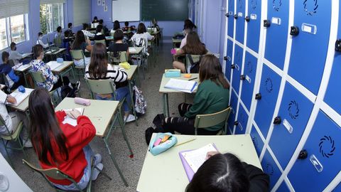 Masificaci�n en las aulas del IES N�mero Un de Ribeira