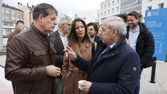 Jos Tom, en una imagen de archivo junto a Besteiro y Lara Mndez