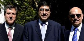Mosteyr�n, P�rez Barrientos y Jos� Manuel Blanco, los organizadores.