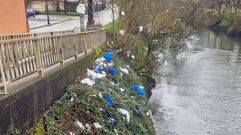 El PP de Padr�n critica la tardanza en recoger basura generada por el mercado dominical