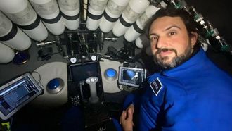 H�ctor Salvador en el descenso a la Fosa de las Marianas