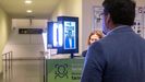 Prueba piloto de identificaci�n de pasajeros mediante reconocimiento facial llevada a cabo por Aena en el aeropuerto de Mah�n, Menorca. 