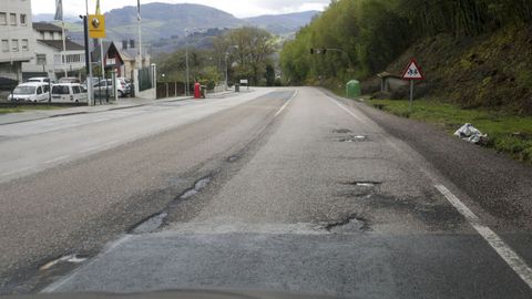 Bajada a Becerre desde O Cereixal