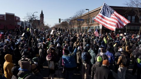 Protestas en Minneapolis por la actuaci�n de la polic�a antiinmigraci�n