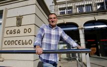 Rafael Sisto pasou de ser primeiro tenente de alcalde a rexedor de Teo con Anova. 