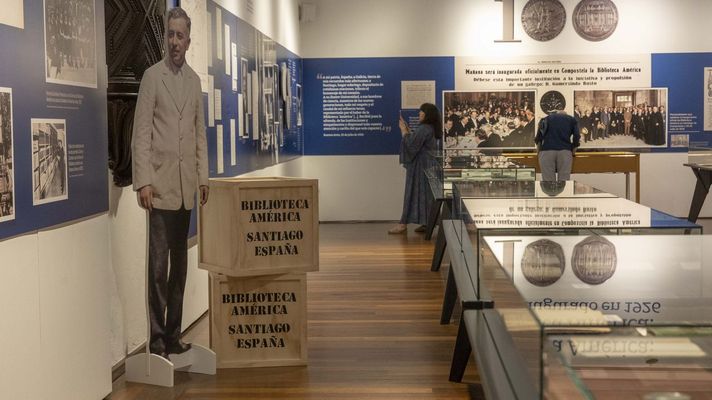 A exposici�n �A Biblioteca Am�rica� no Colexio Fonseca. 