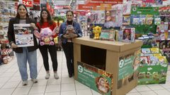 La campaa solidaria se present ayer en Alcampo, que funciona como un punto de recogida.