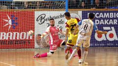 David Pazos define ante Dani Ju�rez.