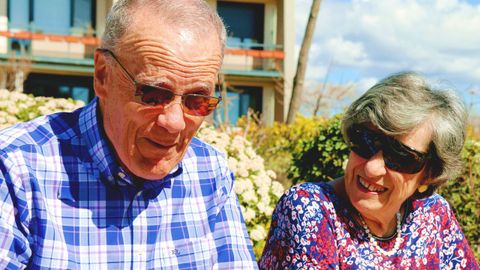 Juan Luis y Pilar llevan en Trabensol desde sus inicios: «Llegamos aquí queriendo vivir con unos amigos. Pensamos: ¿Por qué parar tras la jubilación?».