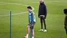 Hugo Burcio, con Claudio Gir�ldez, en un entrenamiento del primer equipo del Celta.