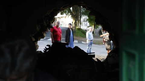 Vecinos de Parga acudieron r�pidamente al lugar tras el accidente