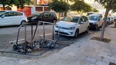 Uno de los contenedores qued� completamente calcinado