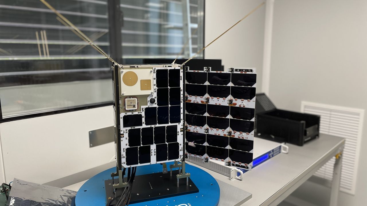 Un nanosatélite gallego a bordo de un cohete de Space X para revolucionar las comunicaciones del sector marítimo