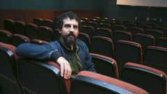 En la imagen, Ramiro Ledo, responsable del D�plex Cinema de Esteiro