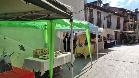 La Feira de Artesana est en la ra Real