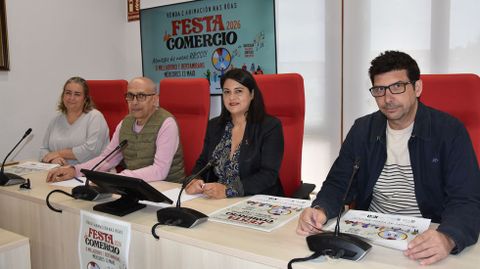 El ayuntamiento de Ames acogi� la presentaci�n del evento, con la concejala de Promoci�n Econ�mica y responsables de XEA