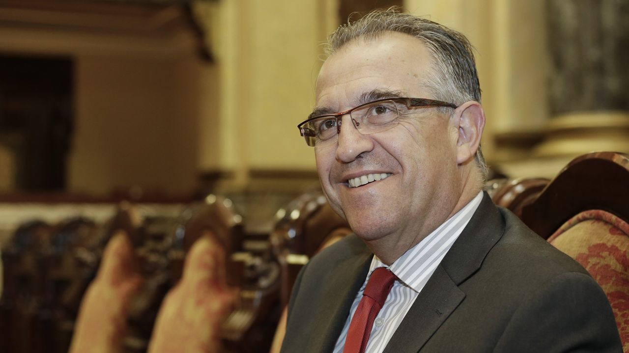 Sociedad Civil Navarra condena «de manera rotunda» la agresión al exalcalde pamplonés Enrique Maya