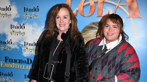 Fedra Lorente y su hija Alejandra Morales, el pasado mes de octubre en un estreno en Madrid