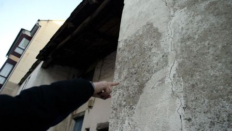 En el 2005, en Triacastela se formaron grietas en algunas casas debido a un temblor, pero esta vez los da&ntilde;os han sido inapreciables