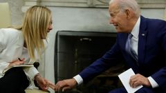 Giorgia Meloni y Joe Biden, durante su entrevista en la Casa Blanca