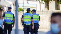 Control policial del uso de mascarillas en las terrazas y  v�as p�blicas