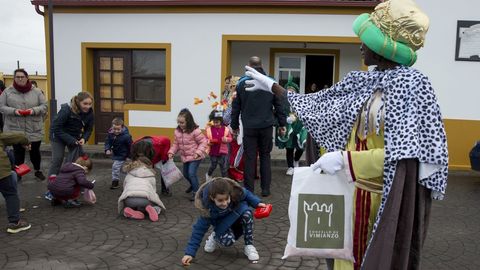 Visita de los Reyes a Salto (Vimianzo)
