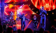 La orquesta Panorama llegar� acompa�ada de su potente espect�culo de luz y sonido.