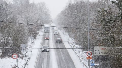 Intensas nevadas en la provincia de Lugo