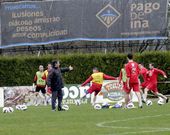 El Lugo, durante la sesi�n de entrenamiento a puerta cerrada de ayer en A Madalena, en Vilalba.