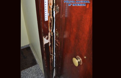Puerta forzada en Gij�n