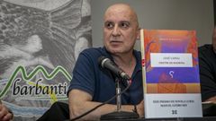 Presentaci�n da� novela �Ventre de Madeira� no acto de Barbantia