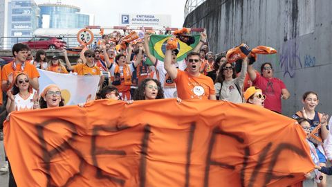 La afici�n del Leyma B�squet Coru�a, antes de la final por el ascenso a la Liga Endesa.