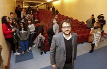 Dani De La Torre inaugura el inicio escolar de la Fundaci�n TIC
