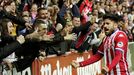 Carlos Carmona celebra un gol