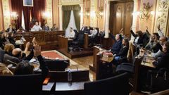 La mayoria de la oposici�n vot� en contra de la moci�n planteada para respaldar las modificaciones de Democracia Ourensana al PXOM