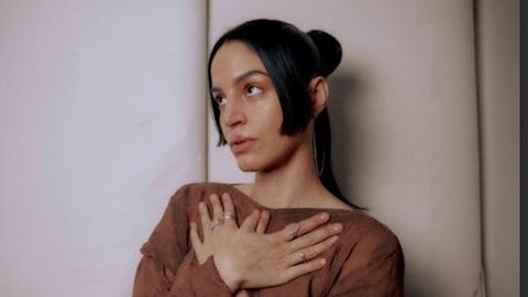 Mar&iacute;a Arnal ha publicado su primer disco en solitario, &laquo;Ama&raquo;