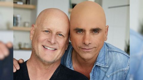 Dave Coulier, tras anunciar que padece cncer, recibe el apoyo de su excompaero de Padres Forzosos John Stamos