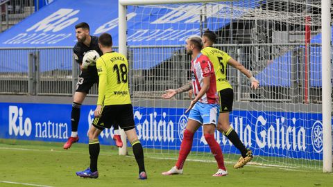 Partido Lugo-Zaragoza sin pblico en el ngel Carro