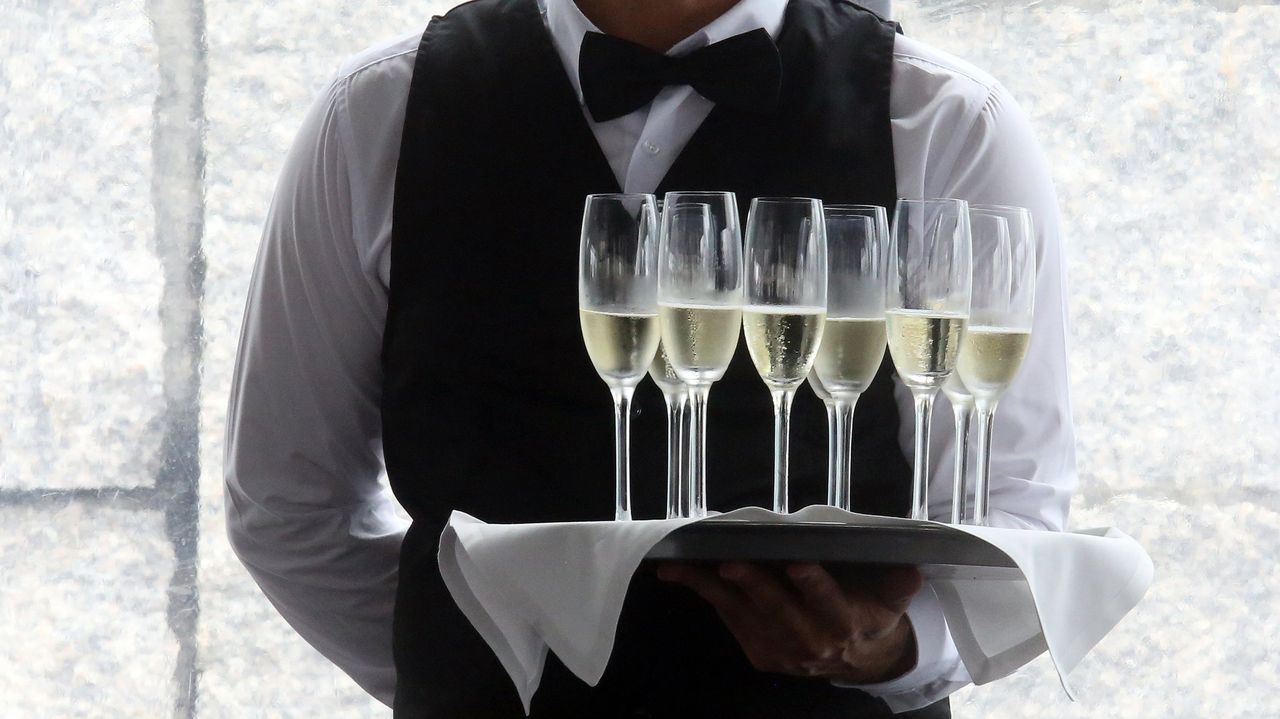 El mercado laboral arousano recupera fuelle con vistas a la campaña de la Navidad