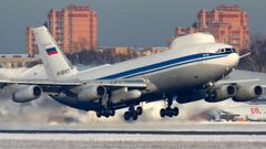  Ilyushin Il-80, aterrizando en la regi�n de Mosc�