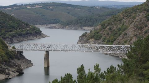 El embalse del Mio en Ponte Mourulle, en cuyas cercanas se situ el epicentro del sesmo