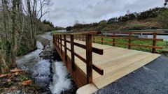 La senda peatonal que une Carral y Tabeaio. 
