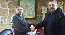 Cu��a y Arinc�n, en la firma del convenio de colaboraci�n. 