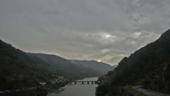Ma�ana de tormenta en la Ribeira Sacra