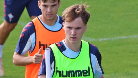 El futbolista del Celta Williot Swedberg, en un entrenamiento.