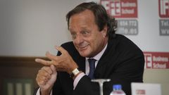 El exfiscal Ignacio Gordillo durante una conferencia en A Coru�a en el a�o 2015