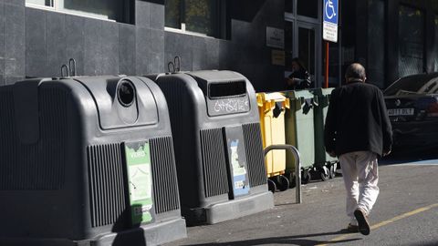 57 millones. Ese es el precio de licitaci�n del servicio de limpieza y recogida de basura en el concurso que tiene en marcha el Concello de Ourense. Ese procedimiento estaba casi listo para su resoluci�n para ha sido paralizado por un recurso de la empresa FCC.